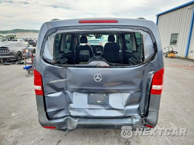 Zdjęcie 11 z 26 samochodu: 2016 MERCEDES-BENZ METRIS VIN:WD4PG2EE0G3155754 - miniatura