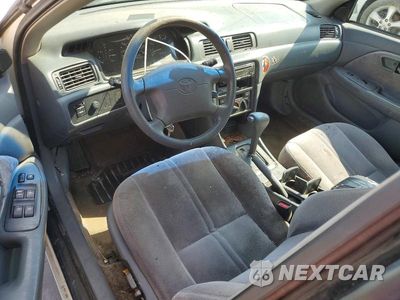 Zdjęcie 8 z 12 samochodu: 1999 TOYOTA CAMRY LE VIN:4T1BG22K6XU406345 - miniatura