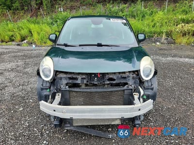 Piąte zdjęcie samochodu w środku: 2014 FIAT 500L TREKKING VIN:ZFBCFADH2EZ007331 - miniatura