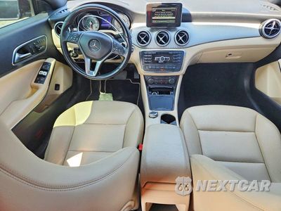 Zdjęcie 8 z 12 samochodu: 2014 MERCEDES-BENZ CLA 250 4MATIC VIN:WDDSJ4GBXEN122224 - miniatura