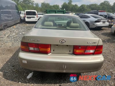 Zdjęcie 6 z 12 samochodu: 1998 LEXUS ES 300 VIN:JT8BF28G5W5051136 - miniatura