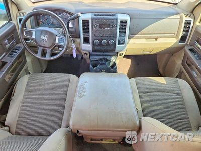 Zdjęcie 8 z 12 samochodu: 2009 DODGE RAM 1500 VIN:1D3HB13T59S717401 - miniatura