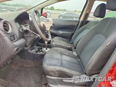 Zdjęcie 7 z 12 samochodu: 2019 NISSAN VERSA NOTE S VIN:3N1CE2CP8KL363819 - miniatura