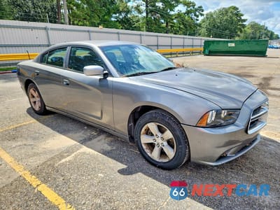 Czwarte zdjęcie samochodu z boku: 2011 DODGE CHARGER SE VIN:2B3CL3CG0BH576105 - miniatura