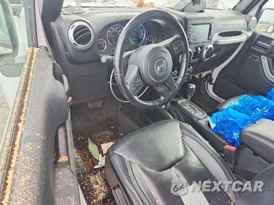 Zdjęcie 8 z 13 samochodu: 2018 JEEP WRANGLER UNLIMITED SAHARA VIN:1C4HJWEG2JL825174 - miniatura