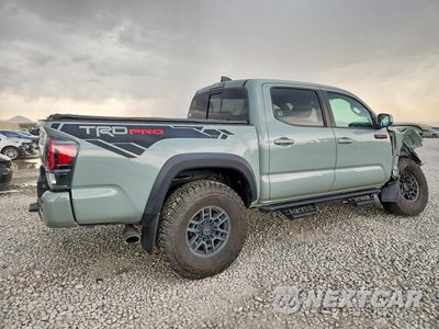 Trzecie zdjęcie samochodu z tyłu: 2021 TOYOTA TACOMA TRD PRO VIN:5TFCZ5AN6MX266615 - miniatura