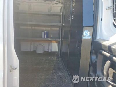 Zdjęcie 11 z 14 samochodu: 2022 GMC SAVANA G2500 VIN:1GTW7AFP0N1244779 - miniatura