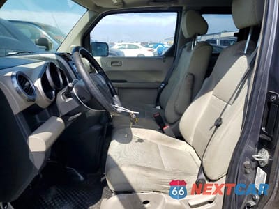 Zdjęcie 7 z 14 samochodu: 2011 HONDA ELEMENT EX VIN:5J6YH2H70BL002643 - miniatura