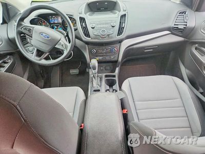 Zdjęcie 8 z 14 samochodu: 2019 FORD ESCAPE S VIN:1FMCU0F75KUB95929 - miniatura