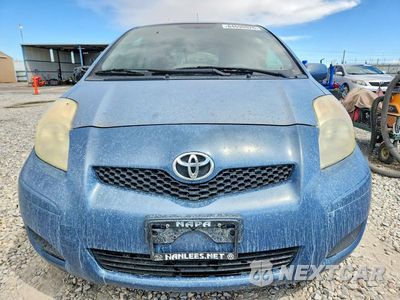 Piąte zdjęcie samochodu w środku: 2011 TOYOTA YARIS BASE VIN:JTDJT4K32B5329282 - miniatura