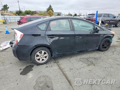 Trzecie zdjęcie samochodu z tyłu: 2011 TOYOTA PRIUS FOUR VIN:JTDKN3DU9B0257038 - miniatura
