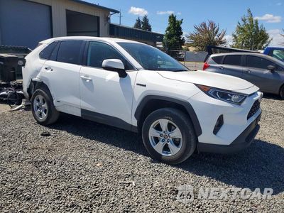 Czwarte zdjęcie samochodu z boku: 2021 TOYOTA RAV4 HYBRID XLE VIN:4T3R6RFV3MU027076 - miniatura