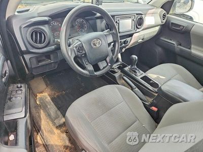 Zdjęcie 8 z 12 samochodu: 2016 TOYOTA TACOMA SR VIN:5TFRX5GN1GX064115 - miniatura