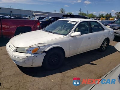 1999 TOYOTA CAMRY LE V6 JT2BF22K0X0203894 - główne zdjęcie licytacji z USA - miniatura