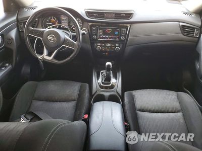 Zdjęcie 8 z 14 samochodu: 2020 NISSAN ROGUE SV VIN:KNMAT2MTXLP517457 - miniatura