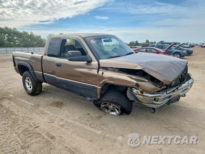 Czwarte zdjęcie samochodu z boku: 2001 DODGE RAM 1500 VIN:3B7HF13Z81G177457 - miniatura