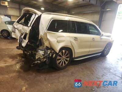 Trzecie zdjęcie samochodu z tyłu: 2018 MERCEDES-BENZ GLS 450 4MATIC VIN:4JGDF6EE9JB150584 - miniatura