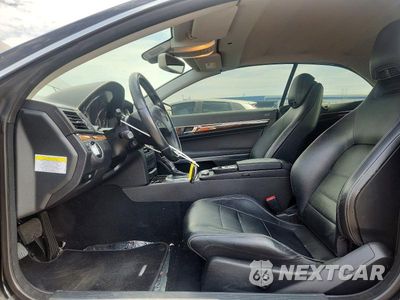Zdjęcie 7 z 12 samochodu: 2011 MERCEDES-BENZ E 350 VIN:WDDKK5GF2BF114498 - miniatura