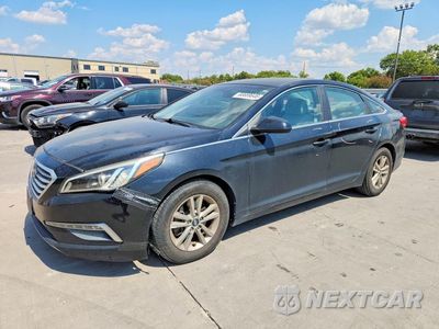 2015 HYUNDAI SONATA SE 5NPE24AF1FH125241 - główne zdjęcie licytacji z USA - miniatura