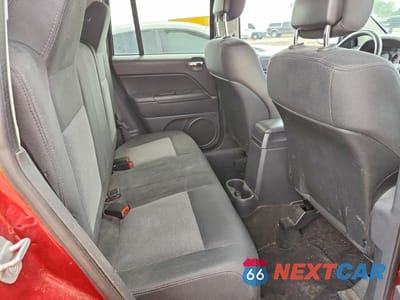 Zdjęcie 11 z 13 samochodu: 2013 JEEP COMPASS LATITUDE VIN:1C4NJDEB8DD240402 - miniatura