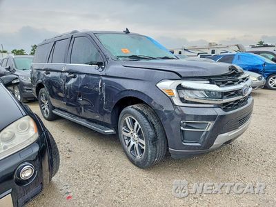 Czwarte zdjęcie samochodu z boku: 2023 FORD EXPEDITION LIMITED VIN:1FMJU2A84PEA25632 - miniatura