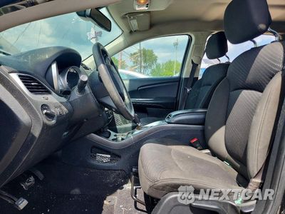 Zdjęcie 7 z 12 samochodu: 2019 DODGE JOURNEY SE VIN:3C4PDCAB1KT751540 - miniatura