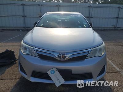 Piąte zdjęcie samochodu w środku: 2014 TOYOTA CAMRY LE VIN:4T4BF1FK2ER436324 - miniatura