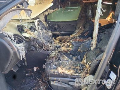 Zdjęcie 7 z 13 samochodu: 2019 JEEP CHEROKEE LATITUDE VIN:1C4PJLCX7KD220172 - miniatura
