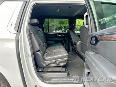 Zdjęcie 9 z 10 samochodu: 2025 CHEVROLET SUBURBAN K1500 LT VIN:1GNS6CRDXSR290820 - miniatura