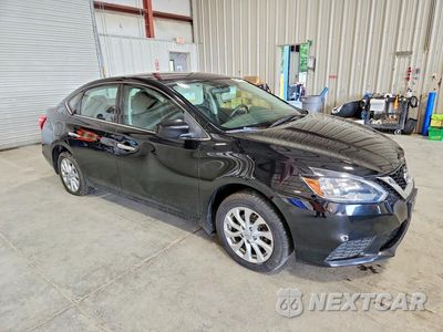 Czwarte zdjęcie samochodu z boku: 2017 NISSAN SENTRA VIN:3N1AB7AP6HY389511 - miniatura