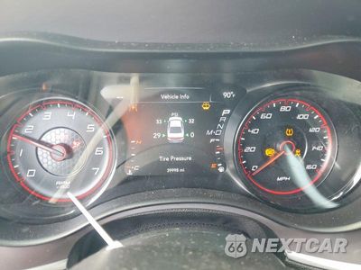 Zdjęcie 9 z 13 samochodu: 2022 DODGE CHARGER R/T VIN:2C3CDXCT9NH170235 - miniatura