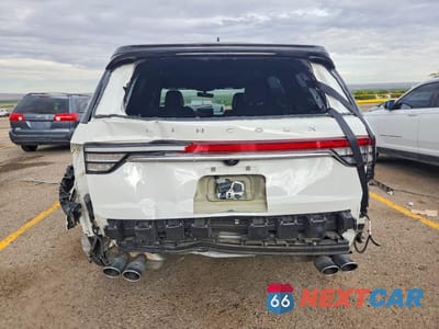Zdjęcie 6 z 14 samochodu: 2023 LINCOLN AVIATOR RESERVE VIN:5LM5J7XC4PGL06575 - miniatura