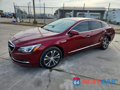 2017 BUICK LACROSSE PREMIUM 1G4ZR5SS6HU161560 - główne zdjęcie licytacji z USA - miniatura