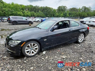2013 BMW 328 I WBAKE3C56DE772141 - główne zdjęcie licytacji z USA - miniatura