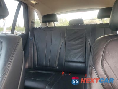 Zdjęcie 10 z 13 samochodu: 2016 BMW X5 XDRIVE35I VIN:5UXKR0C54G0S90371 - miniatura