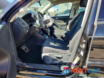 Zdjęcie 7 z 13 samochodu: 2017 VOLKSWAGEN TIGUAN S VIN:WVGAV7AX1HK053957 - miniatura