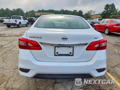 Zdjęcie 6 z 12 samochodu: 2017 NISSAN SENTRA S VIN:3N1AB7AP8HY352332 - miniatura