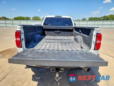 Zdjęcie 10 z 13 samochodu: 2011 CHEVROLET SILVERADO K3500 LTZ VIN:1GC4K1C80BF156591 - miniatura