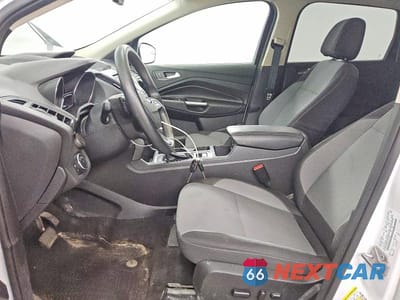 Zdjęcie 7 z 12 samochodu: 2017 FORD ESCAPE SE VIN:1FMCU9GD3HUD73466 - miniatura