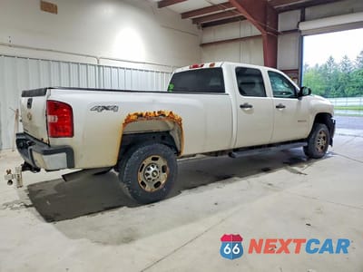 Trzecie zdjęcie samochodu z tyłu: 2013 CHEVROLET SILVERADO K2500 HEAVY DUTY VIN:1GC1KVCG1DF144180 - miniatura