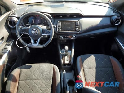Zdjęcie 8 z 14 samochodu: 2019 NISSAN KICKS SR VIN:3N1CP5CU5KL524872 - miniatura