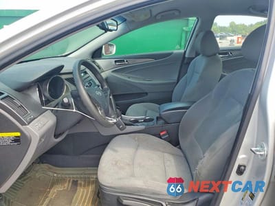 Zdjęcie 7 z 12 samochodu: 2014 HYUNDAI SONATA HYBRID VIN:KMHEC4A49EA114288 - miniatura