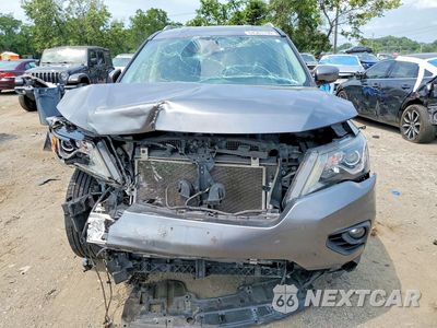 Piąte zdjęcie samochodu w środku: 2019 NISSAN PATHFINDER SV VIN:5N1DR2MM8KC625310 - miniatura