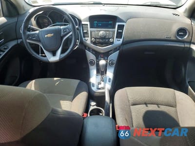 Zdjęcie 8 z 12 samochodu: 2014 CHEVROLET CRUZE LT VIN:1G1PC5SB8E7360688 - miniatura