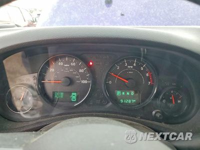 Zdjęcie 9 z 12 samochodu: 2016 JEEP WRANGLER UNLIMITED SAHARA VIN:1C4BJWEG3GL214200 - miniatura