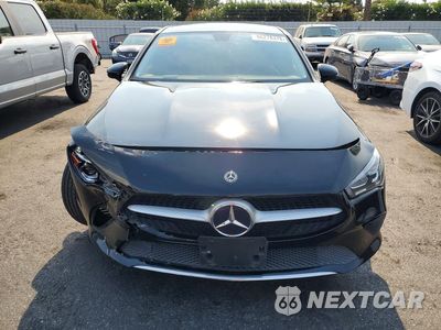 Piąte zdjęcie samochodu w środku: 2020 MERCEDES-BENZ CLA 250 VIN:WDD5J4GB5LN042095 - miniatura