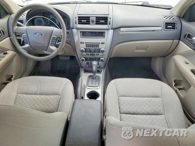 Zdjęcie 8 z 12 samochodu: 2010 FORD FUSION SE VIN:3FAHP0HA2AR170041 - miniatura