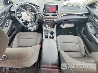 Zdjęcie 8 z 12 samochodu: 2025 NISSAN ALTIMA SV VIN:1N4BL4DV3SN393436 - miniatura