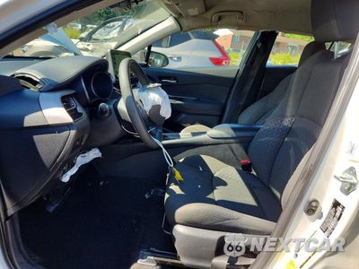 Zdjęcie 7 z 13 samochodu: 2021 TOYOTA C-HR LE VIN:NMTKHMBXXMR136169 - miniatura