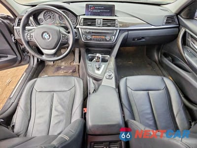 Zdjęcie 8 z 12 samochodu: 2012 BMW 328 I VIN:WBA3A5C54CF341589 - miniatura